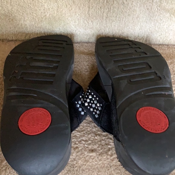 Fltflop flip flop size 9 black with studs - Picture 3 of 4
